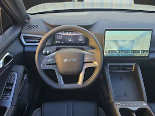 BYD Atto 2 DM-i Boost
