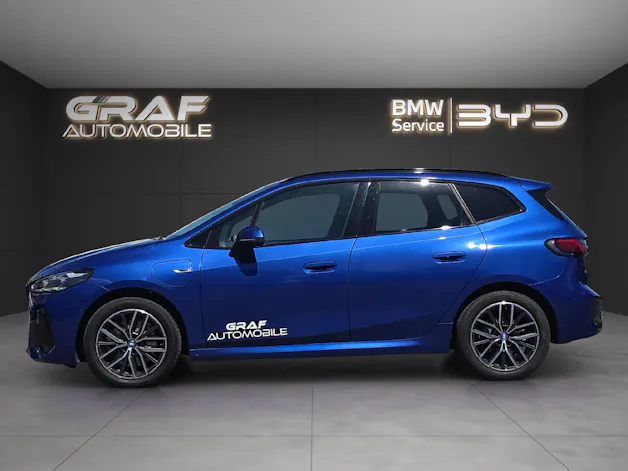 BMW 230e xDrive Active Tourer M Sport ** 24 Monate GARANTIE // 1'400 kg Anhängelast **