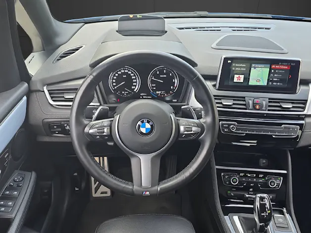 BMW 220d xDrive Active Tourer M Sport ** Frisch ab MFK & 12 Monate GARANTIE **
