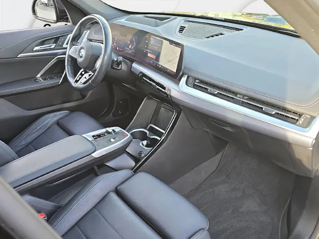 BMW X1 20d xDrive M Sport ** 5 Jahre GARANTIE // 2'000 kg Anhängelast **