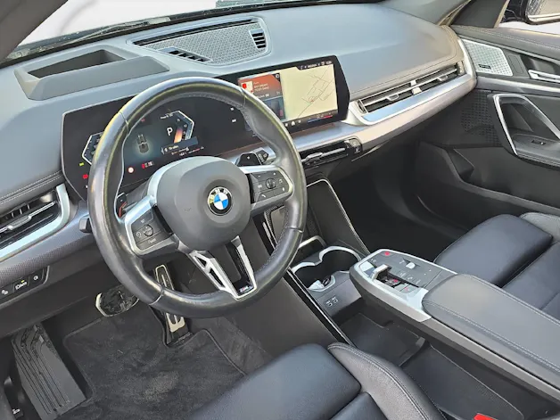 BMW X1 20d xDrive M Sport ** 5 Jahre GARANTIE // 2'000 kg Anhängelast **
