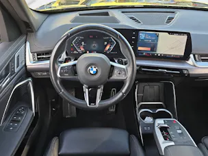 BMW X1 20d xDrive M Sport ** 5 Jahre GARANTIE // 2'000 kg Anhängelast **