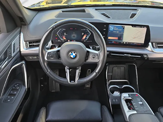 BMW X1 20d xDrive M Sport ** 5 Jahre GARANTIE // 2'000 kg Anhängelast **
