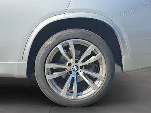 BMW X5 30d xDrive  M Sport ** Frisch ab MFK & 12 Monate GARANTIE **