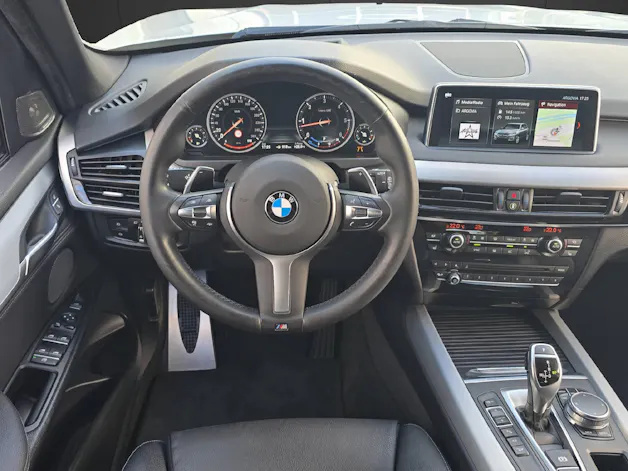 BMW X5 30d xDrive M Sport ** Frisch ab MFK & 12 Monate GARANTIE **