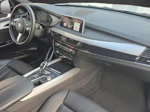 BMW X5 30d xDrive  M Sport ** Frisch ab MFK & 12 Monate GARANTIE **