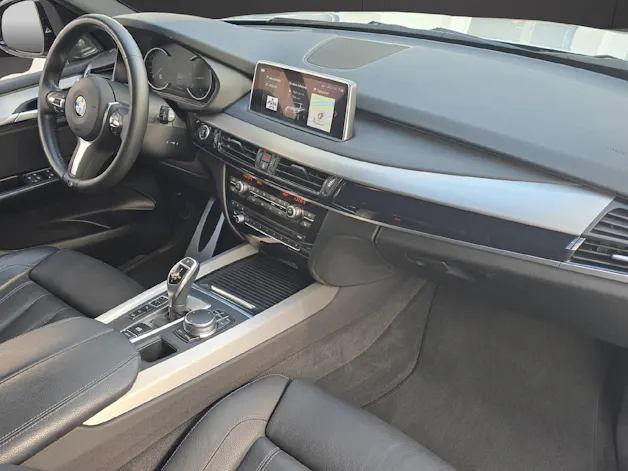 BMW X5 30d xDrive  M Sport ** Frisch ab MFK & 12 Monate GARANTIE **