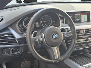 BMW X5 30d xDrive  M Sport ** Frisch ab MFK & 12 Monate GARANTIE **