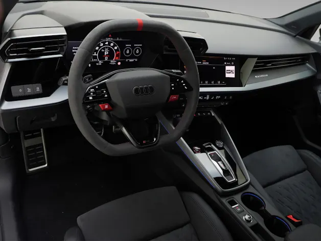 Audi RS3 Limousine 2.5 TFSI quattro S-Tronic