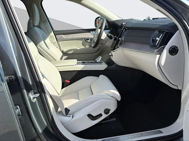 VOLVO XC90 2.0 T8 TE Ultra Bright eAWD