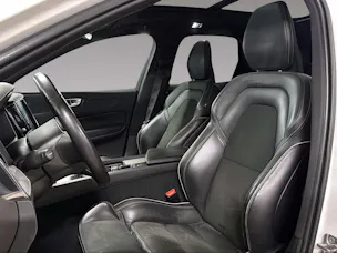 VOLVO XC60 2.0 T8 TE R-Design eAWD