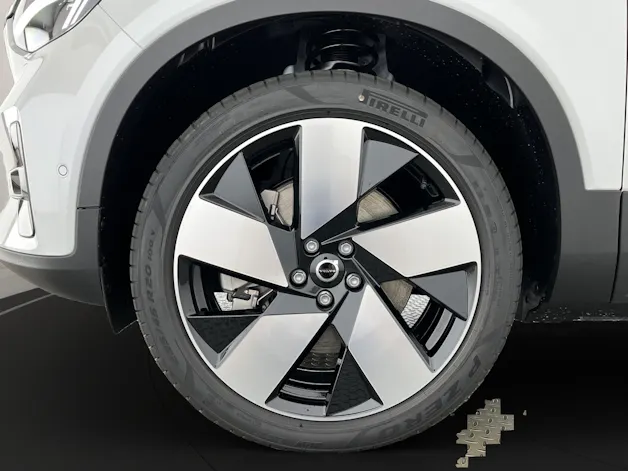Volvo EX40 Twin Performance Ultra AWD