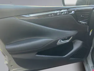 DS Automobiles 4 1.6 E-Tense Performance Line+