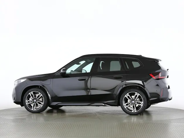 BMW X1 30e xDrive paddles