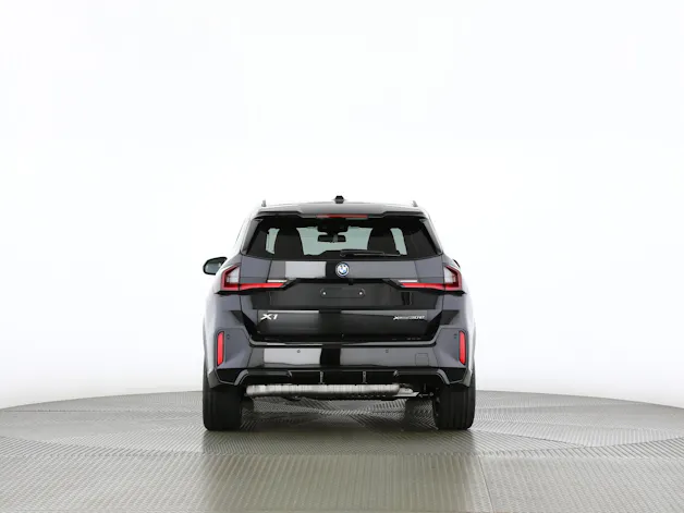 BMW X1 30e xDrive paddles