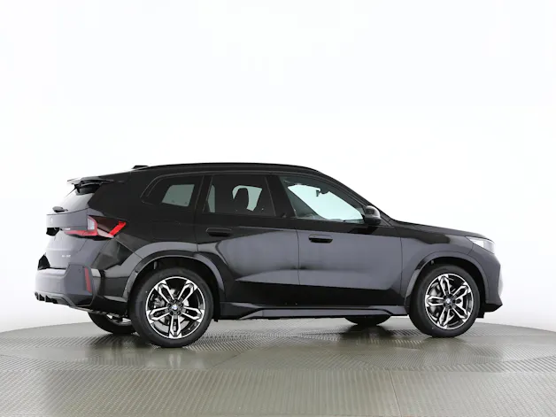 BMW X1 30e xDrive paddles