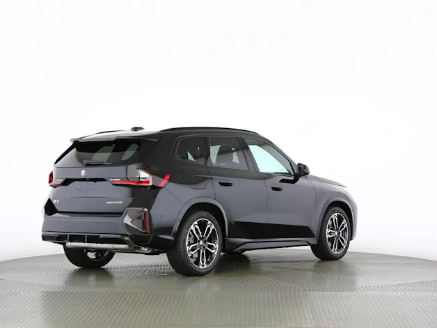 BMW X1 30e xDrive paddles