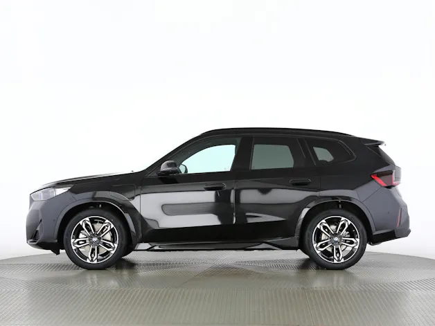 BMW X1 30e xDrive paddles
