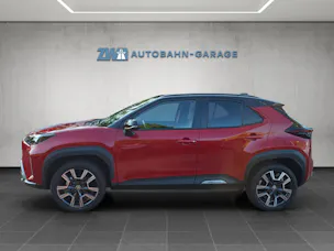 Toyota Yaris Cross 1.5 VVT-i HSD Premium AWD-i