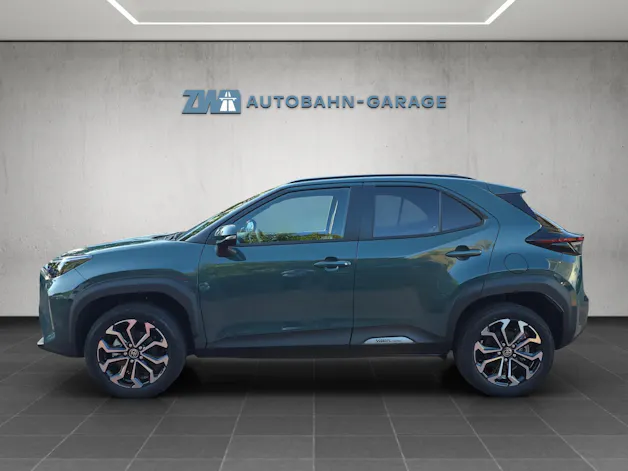 Toyota Yaris Cross 1.5 VVT-i HSD Trend AWD-i
