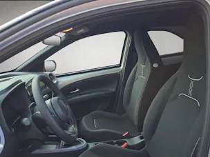 Toyota Aygo X 1.5 VVT-i HSD Trend