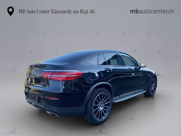 MERCEDES-BENZ GLC 250 AMG Line 4m Coupé