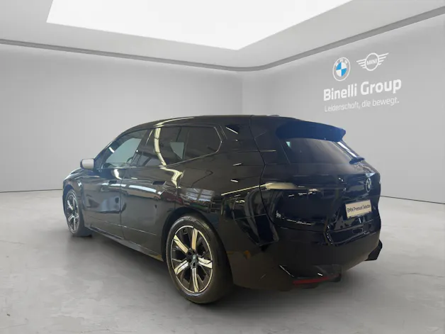 BMW iX xDrive40