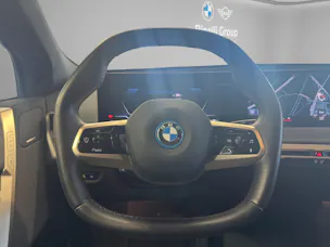 BMW iX xDrive40