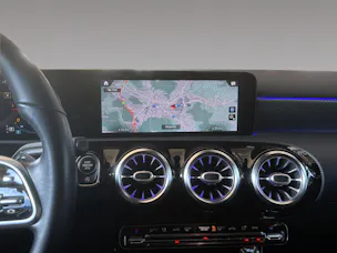 MERCEDES-BENZ A-Klasse W177 A 200 d Progressive 4m
