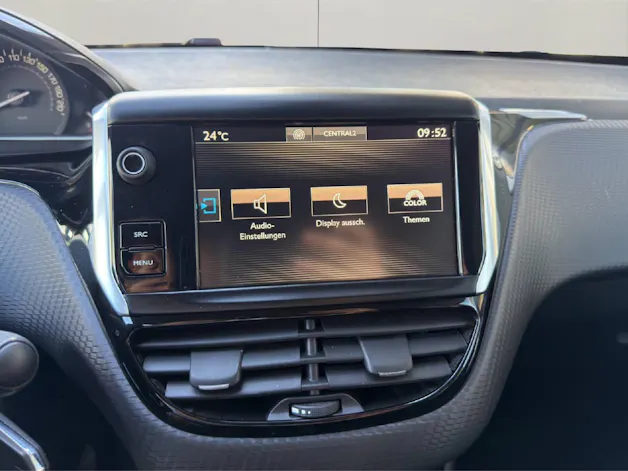Peugeot 2008 1.2 PureTech 110 PS Style Automat