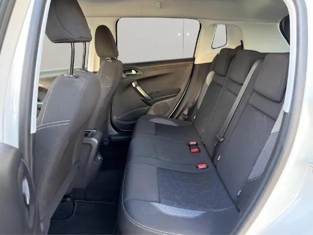 Peugeot 2008 1.2 PureTech 110 PS Style Automat
