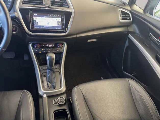 Suzuki SX4 S-Cross 1.4 T Compact+ Hybrid 4x4