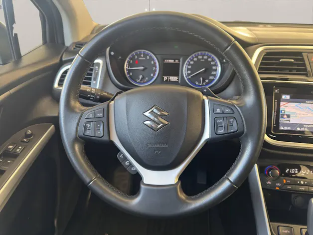Suzuki SX4 S-Cross 1.4 T Compact+ Hybrid 4x4