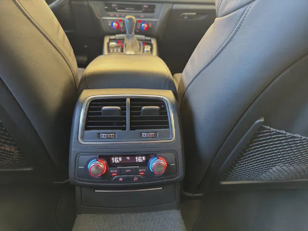 Audi A6 Avant 3.0 V6 TFSI quattro S-Tr.