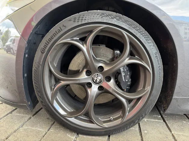 Alfa Romeo Giulia 2.0 Q4 Veloce TI 280PS