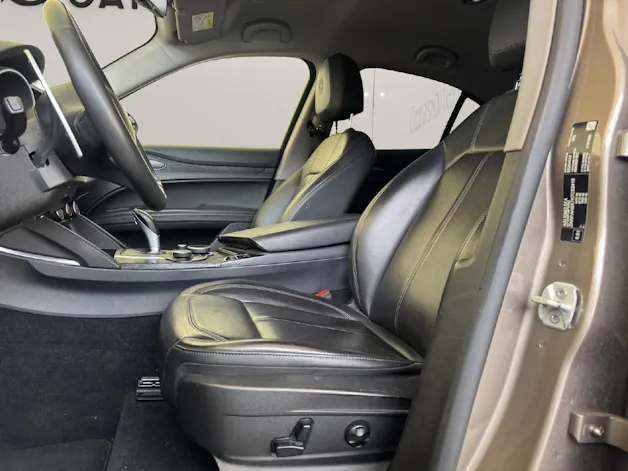 Alfa Romeo Stelvio 2.2 D Q4 190PS Super