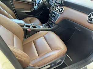 MERCEDES-BENZ A-Klasse W176 A 45 AMG 4matic 4x4 360PS