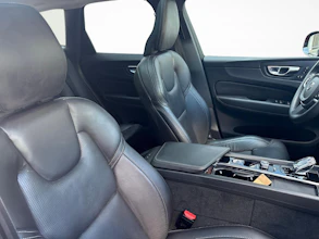 https://vehicle.imgix.net/4412910/4ec949fa-dcb1-4815-a99a-30acac5cdaab.jpg