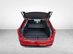 https://vehicle.imgix.net/4412910/ea3b28e3-4904-4c20-90fa-b119e666ea4f.jpg