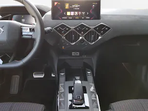 DS Automobiles 3 Crossback 1.2 PureTech 155 Performance Line