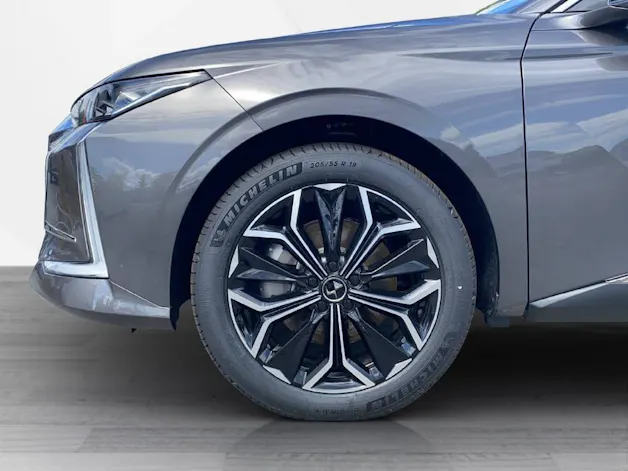 DS Automobiles 4 1.6 E-Tense Opéra