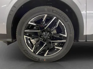 PEUGEOT 3008 1.2 Hybrid GT