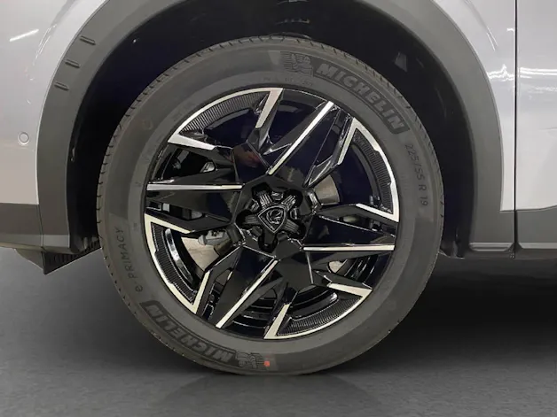 PEUGEOT 3008 1.2 Hybrid GT