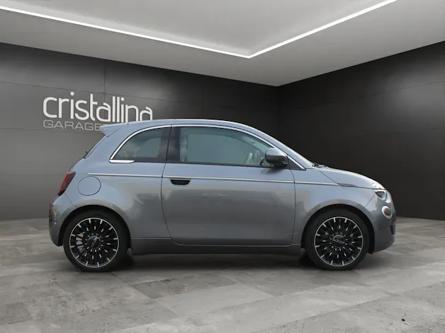 FIAT 500 La Prima