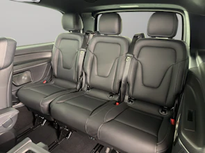 Fahrzeugbild MERCEDES-BENZ V 300 d Swiss Ed. lang 4matic Van