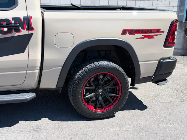 Dodge USA RAM REBEL 3.0 TWIN TURBO HURRICANE 420 PS 4x4