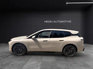 BMW iX xDrive60