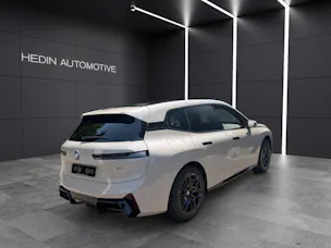 BMW iX xDrive60