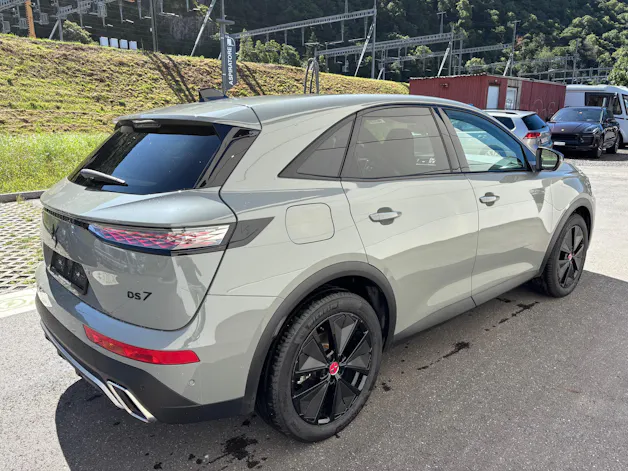 DS Automobiles 7 1.6 E-Tense Ligne Noire 4x4