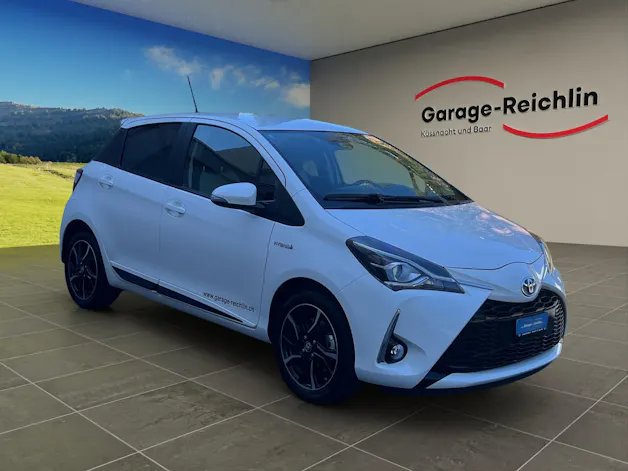 Toyota Yaris 1.5 VVT-i HSD Trend